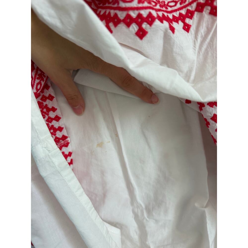 Vineyard Vines White Red Embroidered Maxi
Dress - Picture 9 of 11